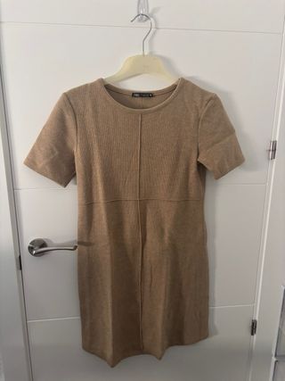 Vestido Zara marrón - manga corta