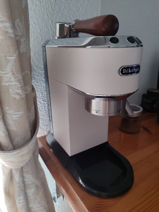 Cafetera Delonghi - Como nueva