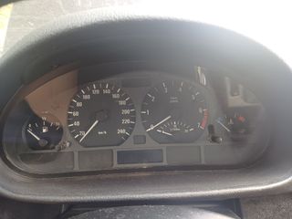 BMW 318i - Despiece Completo