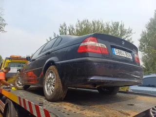 BMW 318i - Despiece Completo