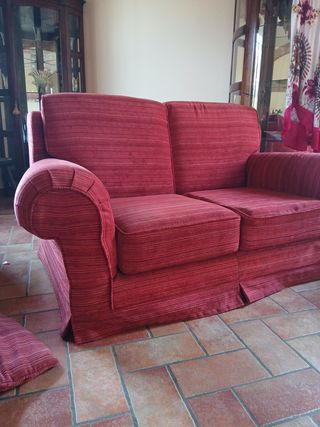 Divano rosso 2 posti