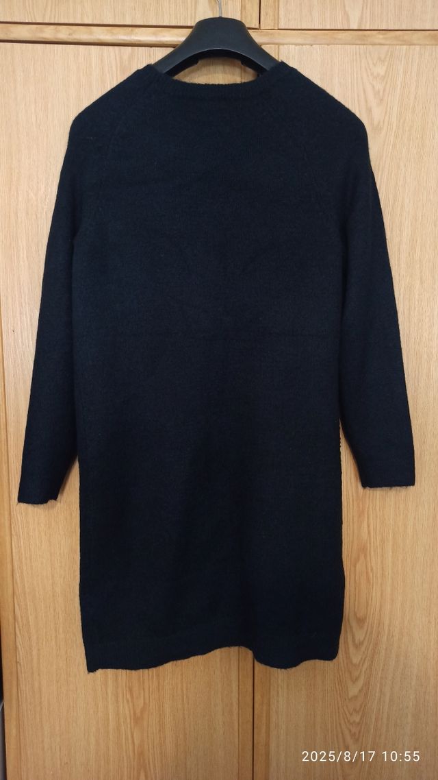 Vestido azul oscuro punto cálido