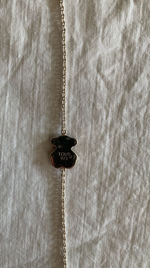 Pulsera Tous de plata con oso ónix 