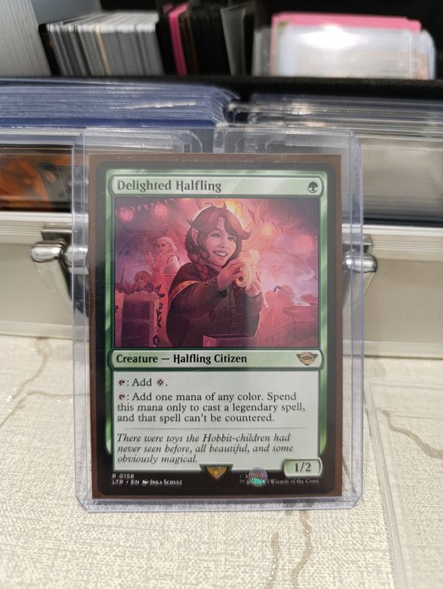 Delighted Halfling - MTG
