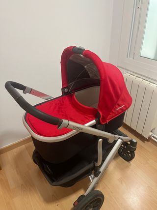 Cochecito bebé UPPAbaby Vista rojo