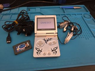 Game Boy Advance SP Tribal - Plata