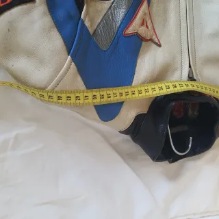 Mono moto Dainese K mujer + rodilleras