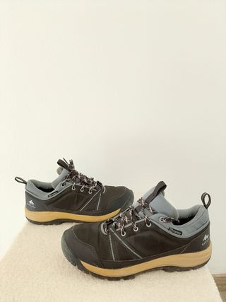 Scarpe Quechua trekking -nere, grigio