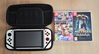 Nintendo Switch + 2 Juegos y Accesorios 