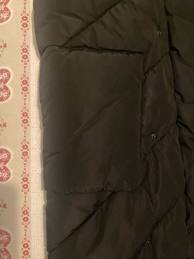 Piumino lungo nero invernale