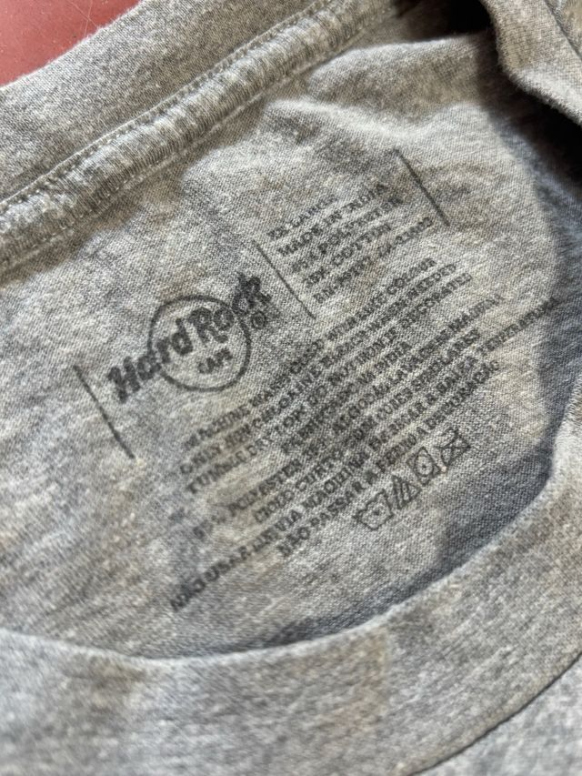 Camiseta Hard Rock Café gris