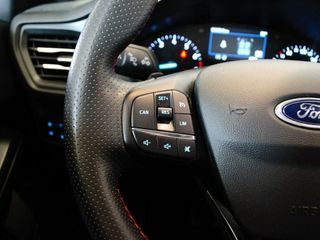 Ford Focus 1.0 Ecoboost MHEV 92kW ST-Line Auto