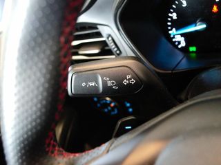 Ford Focus 1.0 Ecoboost MHEV 92kW ST-Line Auto