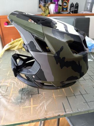 Casco Fox Proframe L - Camo