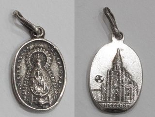 LOTE DE 7 MEDALLITAS RELIGIOSAS.