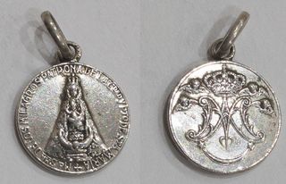 LOTE DE 7 MEDALLITAS RELIGIOSAS.