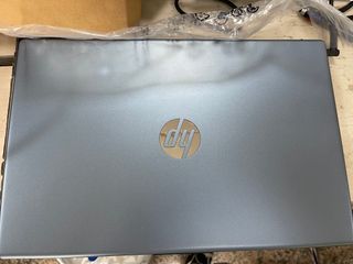 Portátil HP 15s Ryzen 5 7520U 013