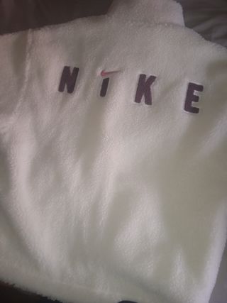 Cazadora Nike