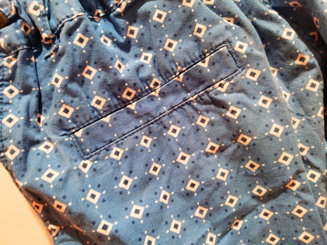 Bermudas estampadas azul marino