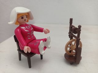 Muñeca Playmobil Hilandera