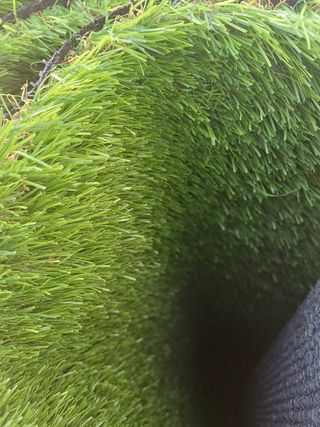 Cesped artificial 3 rollos 1x5m