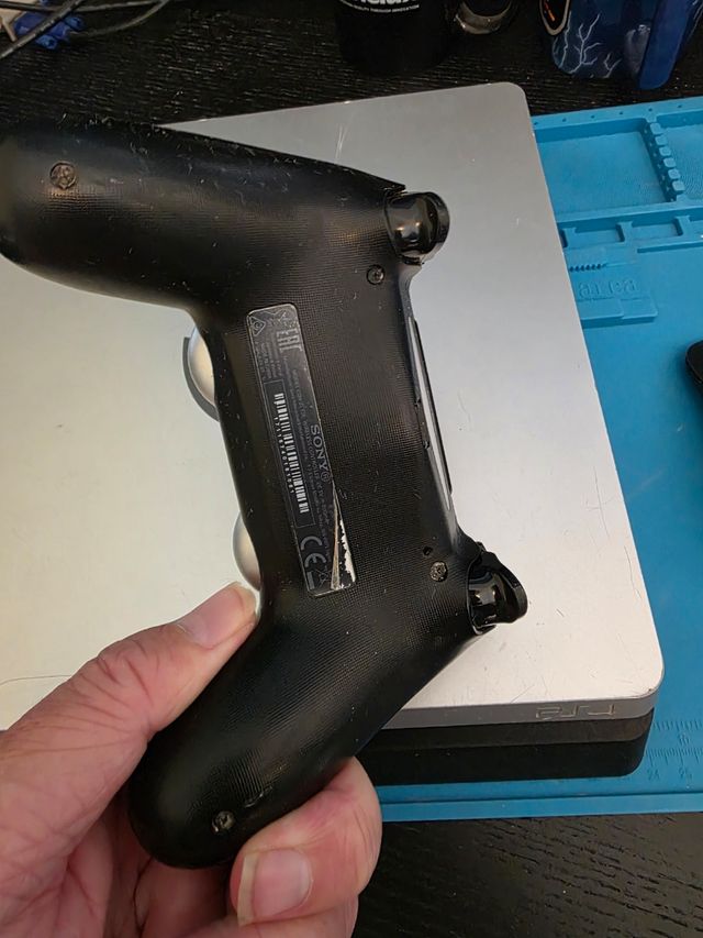 PS4 Slim (PlayStation 4) Gran Turismo