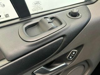Ford Transit Custom Kombi 2.0 TDCI 96kW 320 L2 Trend MHEV