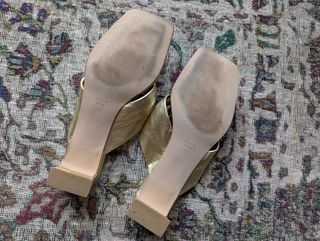 Sandalias Ángel Alarcón doradas