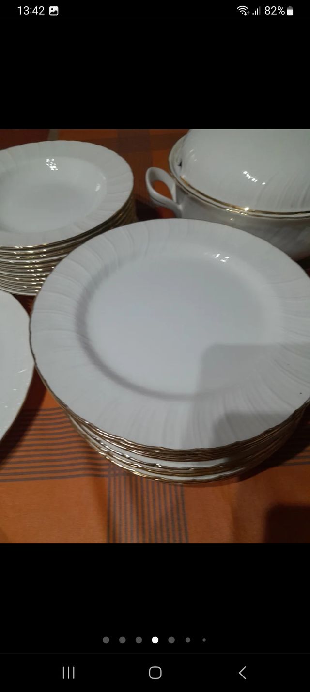 Vajilla porcelana blanca y plata