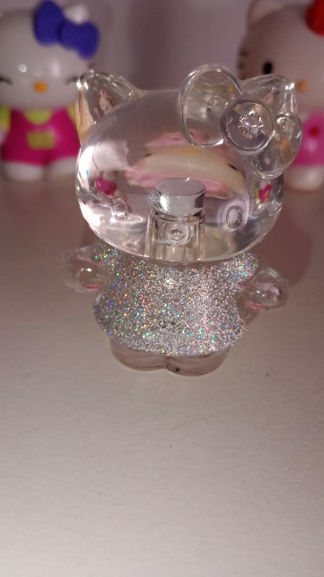 Bisutería Edición especial Hello Kitty + bolso