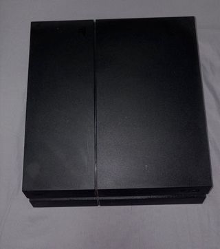 PS4 (PlayStation 4) negra
SIN MANDO!!