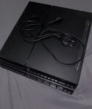 PS4 (PlayStation 4) negra
SIN MANDO!!