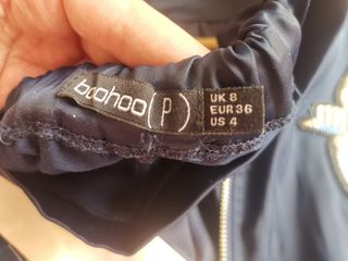 Chándal satén Boohoo azul/rosa