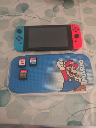 Nintendo Switch Azul-Rojo + Juegos + funda