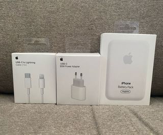 Apple iPhone: Cargador 20W + Cable + Batería