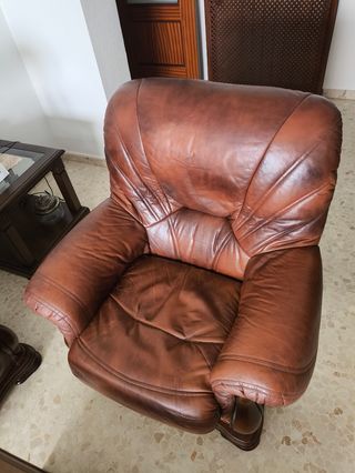 Sofá y 2 sillones de piel marrón para tapizar