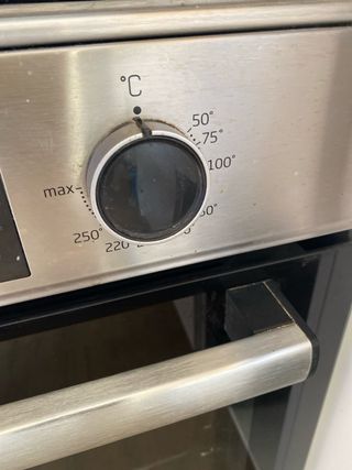 Horno eléctrico Beko empotrado