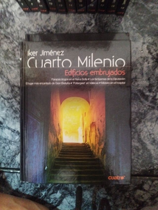 Colección Cuarto Milenio (13 libros con DVD)