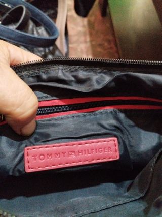 Bolso Tommy Hilfiger rayas blanco-negro+3de marca