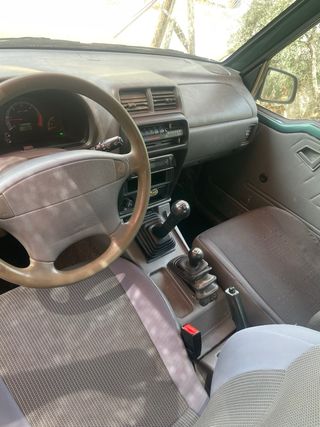 Suzuki Santana 2008