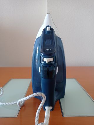 Plancha a vapor azul Rowenta Autosteam 