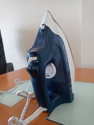 Plancha a vapor azul Rowenta Autosteam 