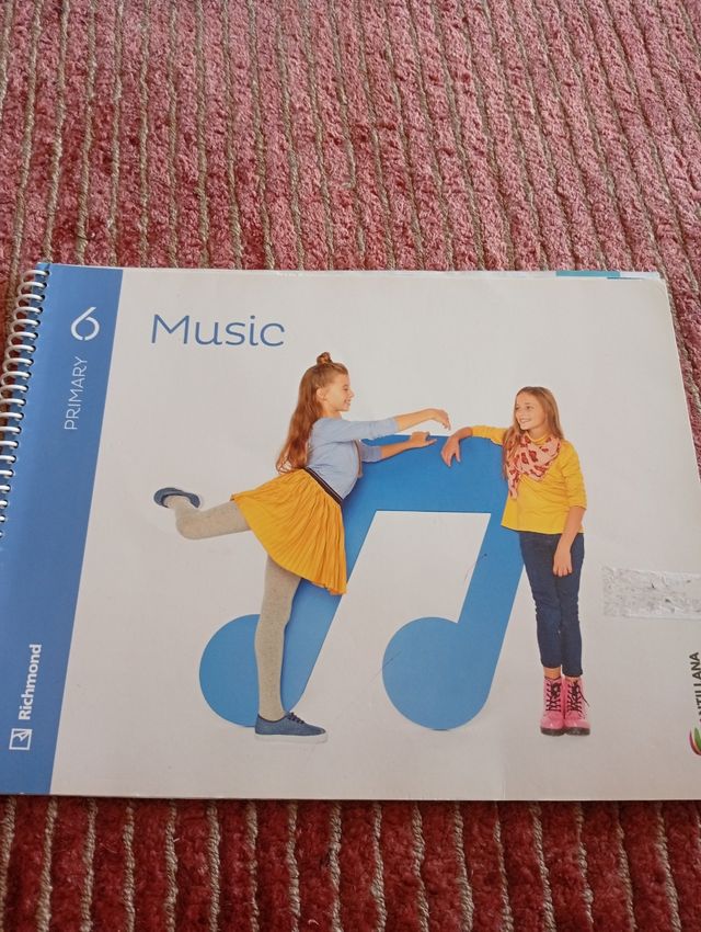 MUSIC 6 PRIMARY STUDENT'S BOOK + CD