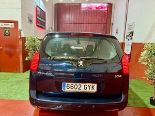 Peugeot 5008 1.6 HDI 112CV 5499€!!!