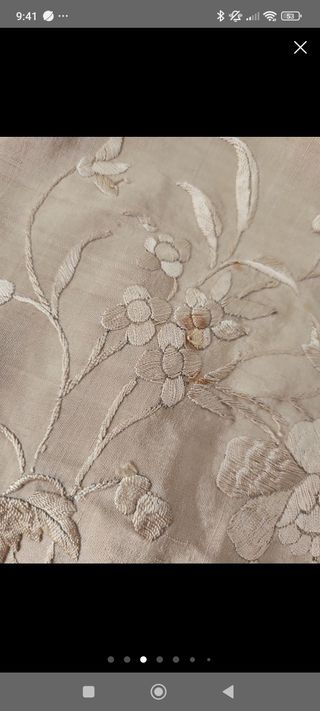 Mantón seda bordado antiguo. Perfecto estado