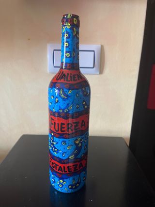 Botellas pintadas a mano