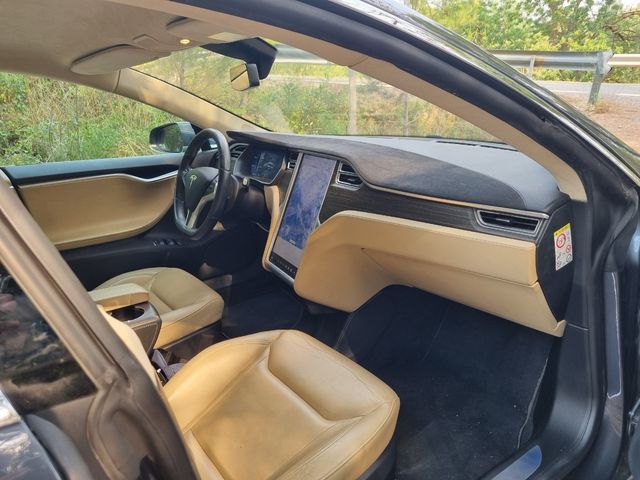 Tesla Model S Performance - 770cv