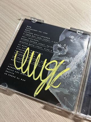CD Emis Killa Mercurio autografato - 5 stars edit.