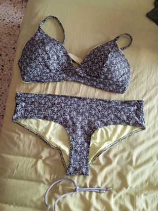Bikini KIABI - Amarillo y Negro