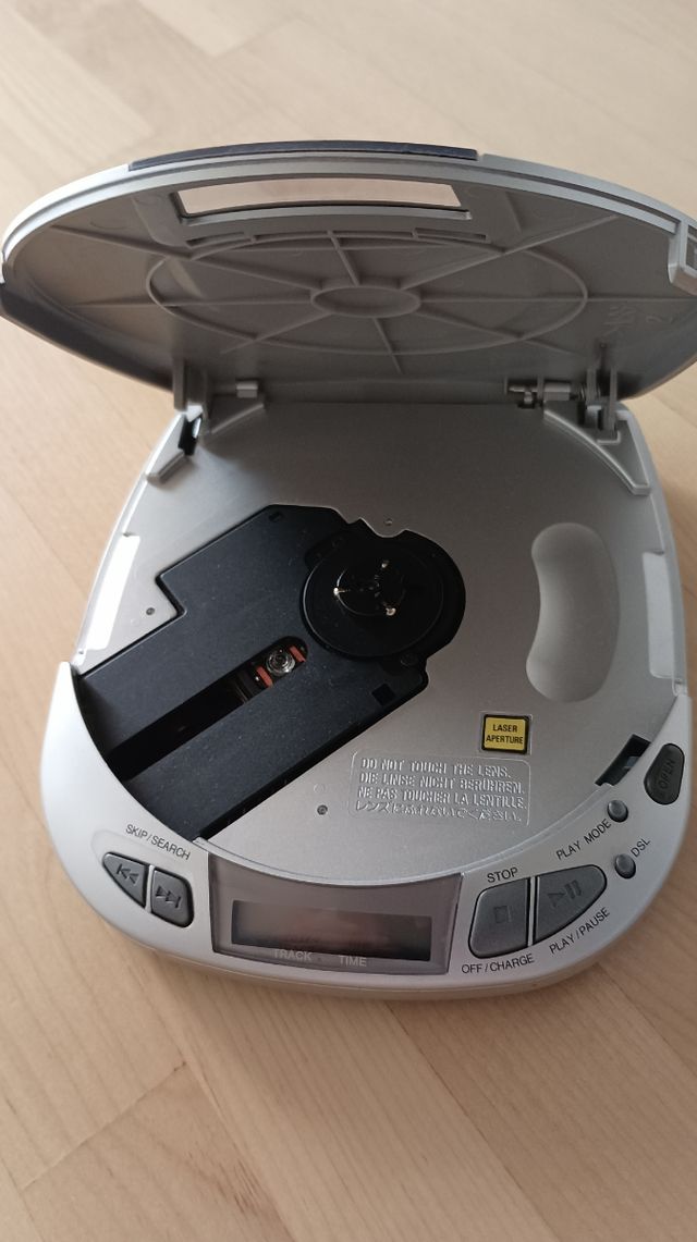 Reproductor CD Aiwa XP-V30